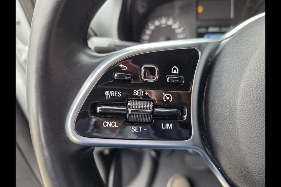 Mercedes-Benz Sprinter Automaat 110Kw/150Pk Airco Navi Achteruitrijcamera Achteropstap Cruisecontrol Stoelverwarming