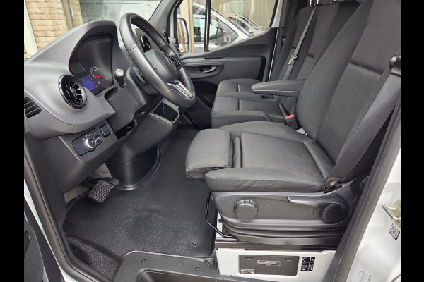Mercedes-Benz Sprinter Automaat 110Kw/150Pk Airco Navi Achteruitrijcamera Achteropstap Cruisecontrol Stoelverwarming
