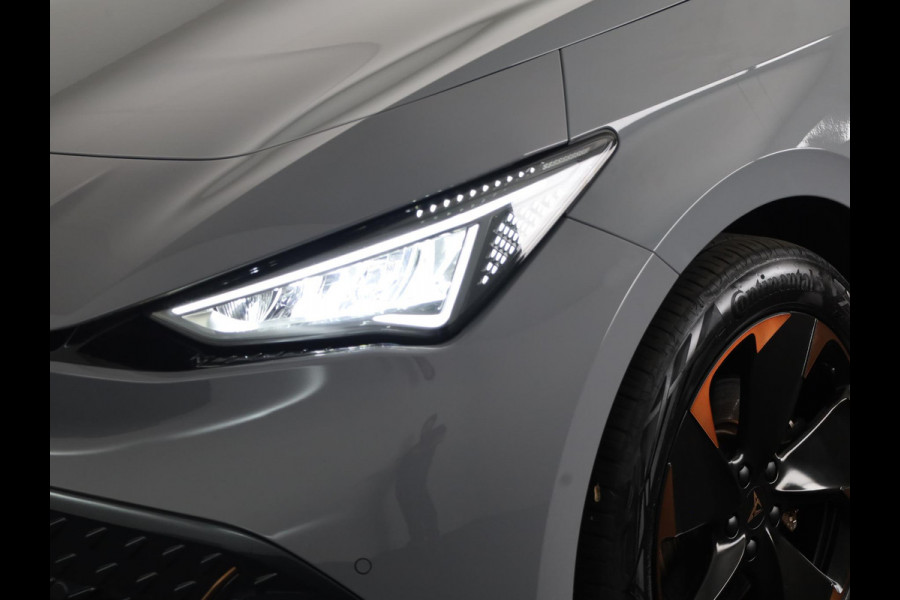 CUPRA Born Performance 82 kWh 230 pk | Navigatie | Parkeersensoren | Achteruitrijcamera | Elektr. voorstoelen | Stoel/stuur verwarming |