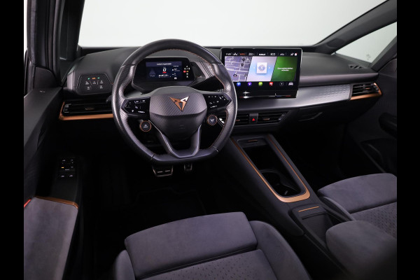 CUPRA Born Performance 82 kWh 230 pk | Navigatie | Parkeersensoren | Achteruitrijcamera | Elektr. voorstoelen | Stoel/stuur verwarming |