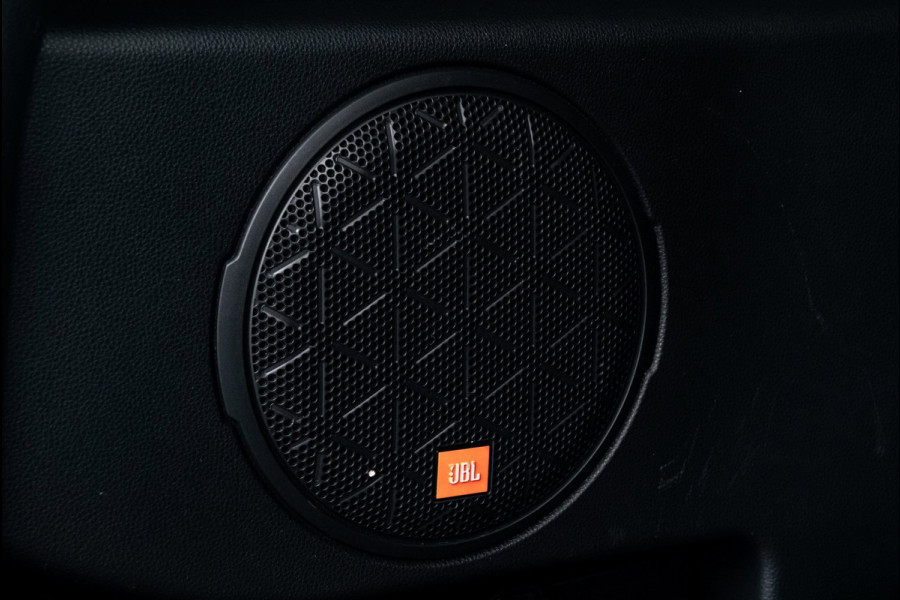 Toyota RAV4 2.5 Hybrid Style AWD I Camera I JBL I Half Leder I Adaptive Cruise I Stoelverwarming I CarPlay I Keyless