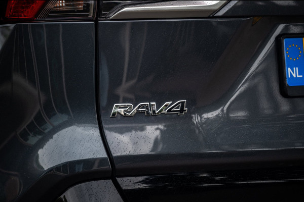 Toyota RAV4 2.5 Hybrid Style AWD I Camera I JBL I Half Leder I Adaptive Cruise I Stoelverwarming I CarPlay I Keyless