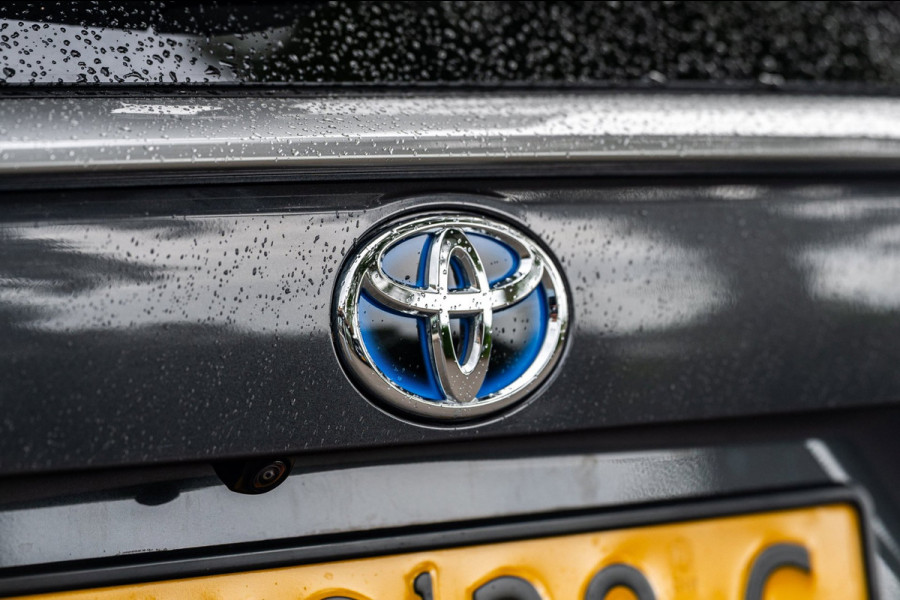 Toyota RAV4 2.5 Hybrid Style AWD I Camera I JBL I Half Leder I Adaptive Cruise I Stoelverwarming I CarPlay I Keyless