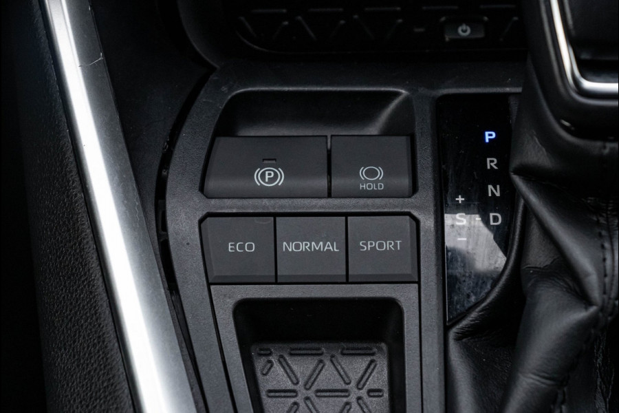 Toyota RAV4 2.5 Hybrid Style AWD I Camera I JBL I Half Leder I Adaptive Cruise I Stoelverwarming I CarPlay I Keyless
