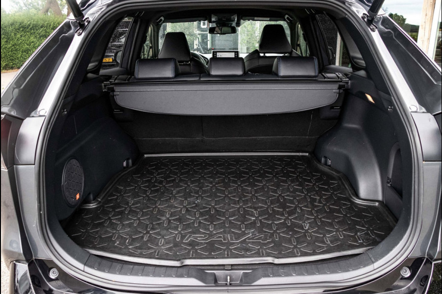 Toyota RAV4 2.5 Hybrid Style AWD I Camera I JBL I Half Leder I Adaptive Cruise I Stoelverwarming I CarPlay I Keyless