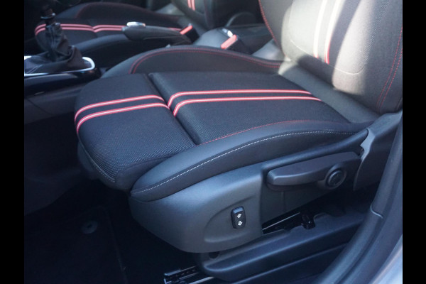 Opel Crossland 1.2 Turbo GS Line | 130pk! | All-season | Carplay