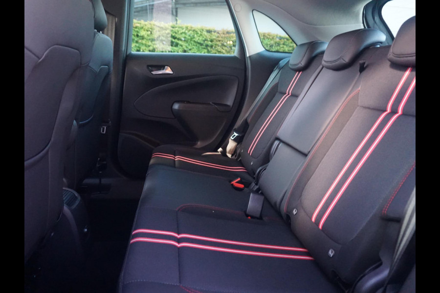 Opel Crossland 1.2 Turbo GS Line | 130pk! | All-season | Carplay