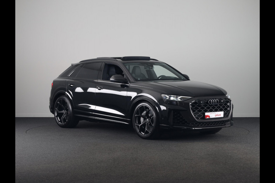 Audi RS Q8 4.0 TFSI quattro Performance 640pk | Panoramadak  | B&O Advanced | Keramisch | Vierwiel besturing | HD Matrix Laser | Head up Display | | Stoelverwarming/koeling + massage | Trekhaak wegklapbaar |