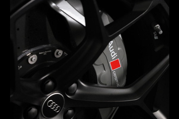 Audi RS Q8 4.0 TFSI quattro Performance 640pk | Panoramadak  | B&O Advanced | Keramisch | Vierwiel besturing | HD Matrix Laser | Head up Display | | Stoelverwarming/koeling + massage | Trekhaak wegklapbaar |