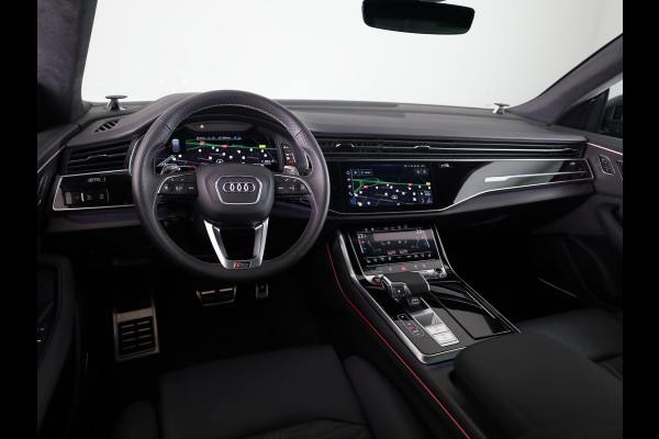 Audi RS Q8 4.0 TFSI quattro Performance 640pk | Panoramadak  | B&O Advanced | Keramisch | Vierwiel besturing | HD Matrix Laser | Head up Display | | Stoelverwarming/koeling + massage | Trekhaak wegklapbaar |