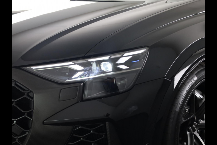 Audi RS Q8 4.0 TFSI quattro Performance 640pk | Panoramadak  | B&O Advanced | Keramisch | Vierwiel besturing | HD Matrix Laser | Head up Display | | Stoelverwarming/koeling + massage | Trekhaak wegklapbaar |
