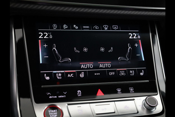 Audi RS Q8 4.0 TFSI quattro Performance 640pk | Panoramadak  | B&O Advanced | Keramisch | Vierwiel besturing | HD Matrix Laser | Head up Display | | Stoelverwarming/koeling + massage | Trekhaak wegklapbaar |