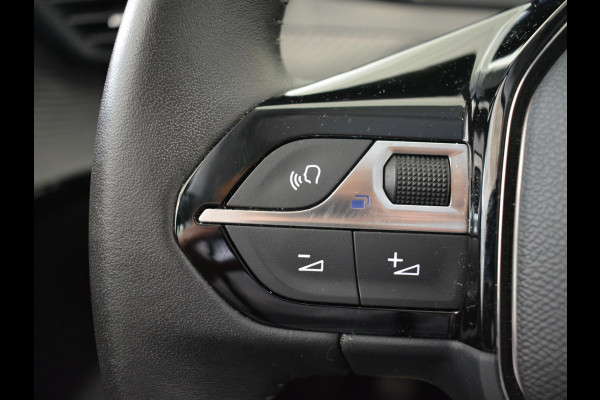 Peugeot 208 1.2 PureTech Active .