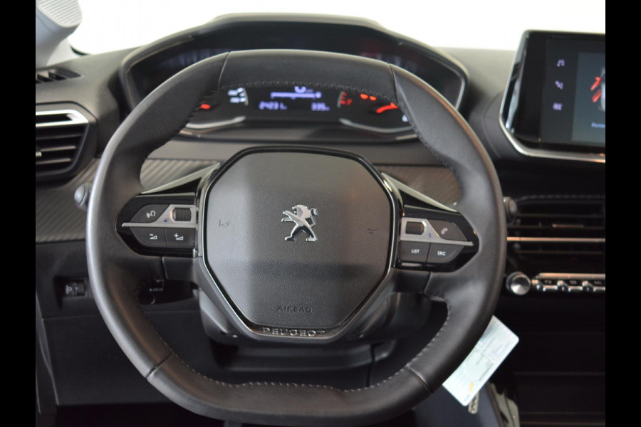 Peugeot 208 1.2 PureTech Active .