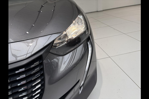 Peugeot 208 1.2 PureTech Active .