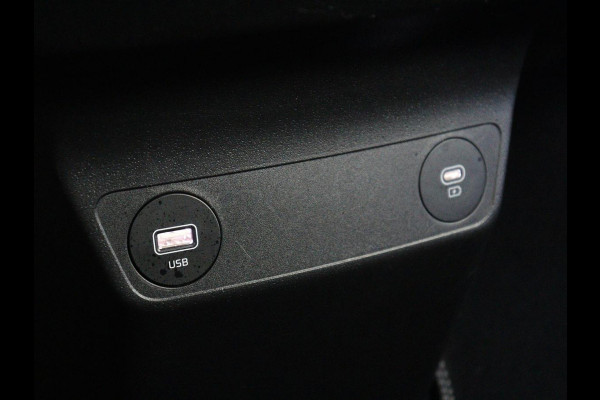 Kia EV6 GT-Line 77.4 kWh | SOH 95,1% | Panoramadak | Memory | Stuur/stoel verwarming | Stoel ventilatie| Meridian sound | Adaptive cruise | Head-up | Carplay | Sfeerverlichting | 360 camera | Park assist