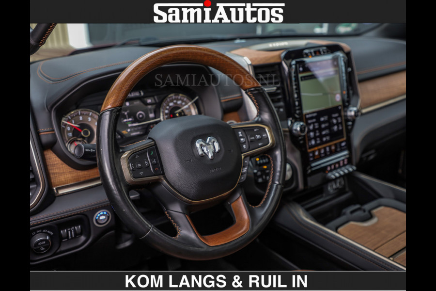 Dodge Ram LONGHORN | WIDE BODY | 5.7 V8 | BREDE WIELEN | BOM VOL | HUD | BRUIN LEDER | LUCHTVERING | PANODAK | RONDOM CAMERA | OPEN UITLAA DUBBELE CABINE | 5 PERSOONS | CREW CAB DC | SPECIAL ONE | DEALER ONDERHOUDEN | Eerste eigenaar |