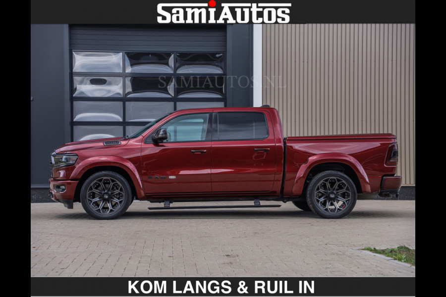 Dodge Ram LONGHORN | WIDE BODY | 5.7 V8 | BREDE WIELEN | BOM VOL | HUD | BRUIN LEDER | LUCHTVERING | PANODAK | RONDOM CAMERA | OPEN UITLAA DUBBELE CABINE | 5 PERSOONS | CREW CAB DC | SPECIAL ONE | DEALER ONDERHOUDEN | Eerste eigenaar |