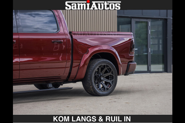 Dodge Ram LONGHORN | WIDE BODY | 5.7 V8 | BREDE WIELEN | BOM VOL | HUD | BRUIN LEDER | LUCHTVERING | PANODAK | RONDOM CAMERA | OPEN UITLAA DUBBELE CABINE | 5 PERSOONS | CREW CAB DC | SPECIAL ONE | DEALER ONDERHOUDEN | Eerste eigenaar |