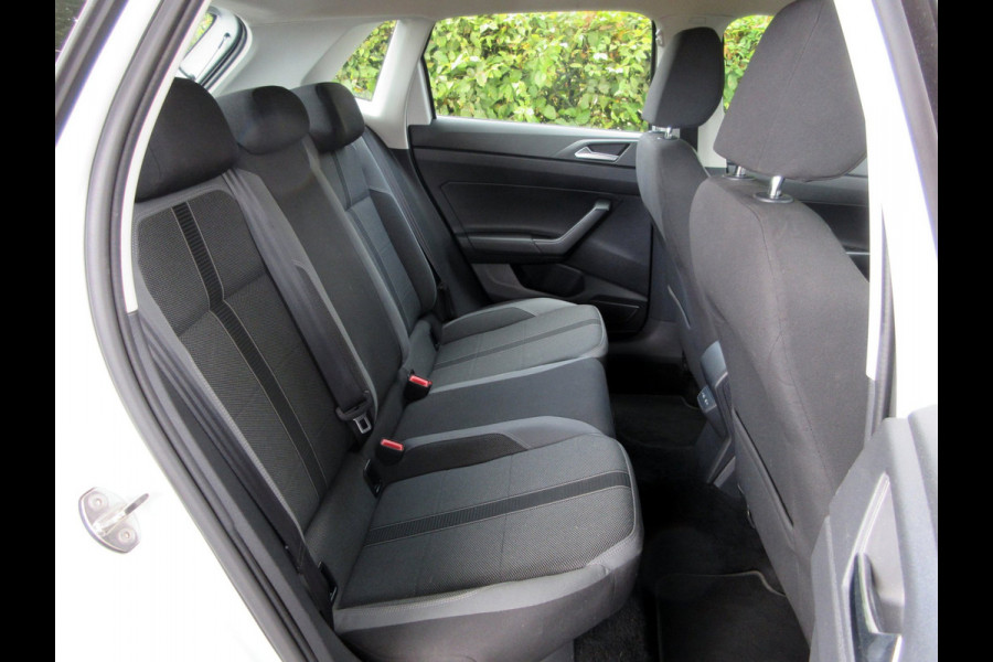 Volkswagen Polo 1.0 TSI Highline Business R Automaat
