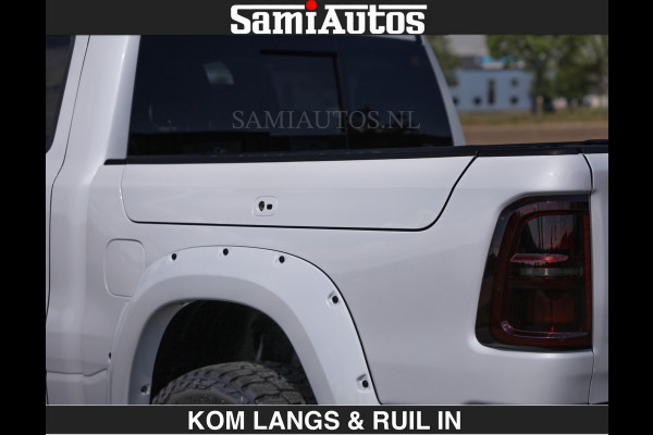 Dodge Ram Limited 540 PK De Meest Luxe en Volle Pick-Up in zijn Klasse | Massage + Full Option | Comfortabele Dubbele Cabine met Royale 5 Zitplaatsen | BPM vrij | Nu Leverbaar uit Voorraad | Voorraad Nr 2351 - 7478 | De specialist in Amerikaanse pick‑ups in Nederland en Europa.