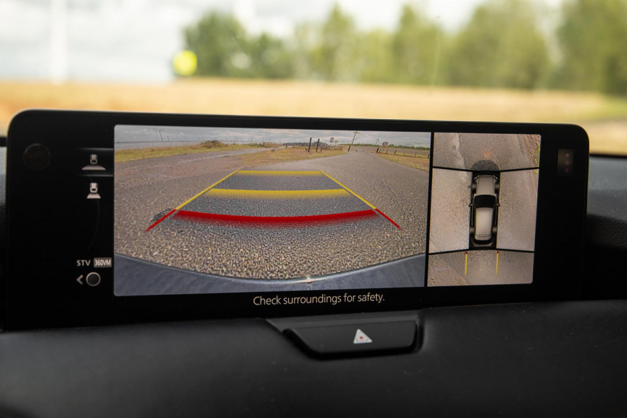 Mazda CX-60 2.5 e-SkyActiv PHEV Homura Plus 360 CAMERA / STOELVERWARMING + KOELING / CARPLAY / ADAPTIVE CRUISE