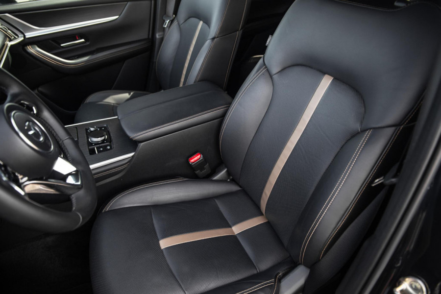 Mazda CX-60 2.5 e-SkyActiv PHEV Homura Plus 360 CAMERA / STOELVERWARMING + KOELING / CARPLAY / ADAPTIVE CRUISE