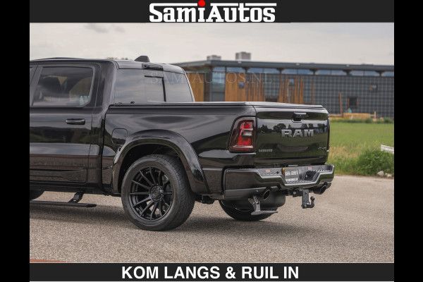 Dodge Ram BOM VOL | Night Premium | Full Option | De Meest Luxe Pick-Up in zijn Klasse | Comfortabele Dubbele Cabine met Royale 5 Zitplaatsen | BPM vrij | Nu Leverbaar uit Voorraad | Voorraad Nr 2287 - 3384 | De specialist in Amerikaanse pick‑ups in Nederland en Europa.
