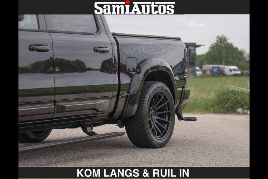 Dodge Ram BOM VOL | Night Premium | Full Option | De Meest Luxe Pick-Up in zijn Klasse | Comfortabele Dubbele Cabine met Royale 5 Zitplaatsen | BPM vrij | Nu Leverbaar uit Voorraad | Voorraad Nr 2287 - 3384 | De specialist in Amerikaanse pick‑ups in Nederland en Europa.