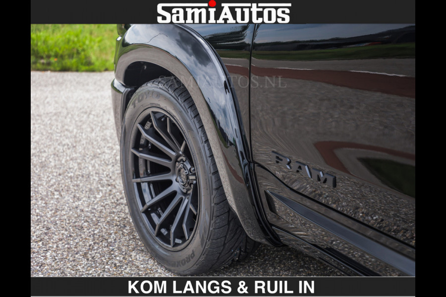 Dodge Ram BOM VOL | Night Premium | Full Option | De Meest Luxe Pick-Up in zijn Klasse | Comfortabele Dubbele Cabine met Royale 5 Zitplaatsen | BPM vrij | Nu Leverbaar uit Voorraad | Voorraad Nr 2287 - 3384 | De specialist in Amerikaanse pick‑ups in Nederland en Europa.