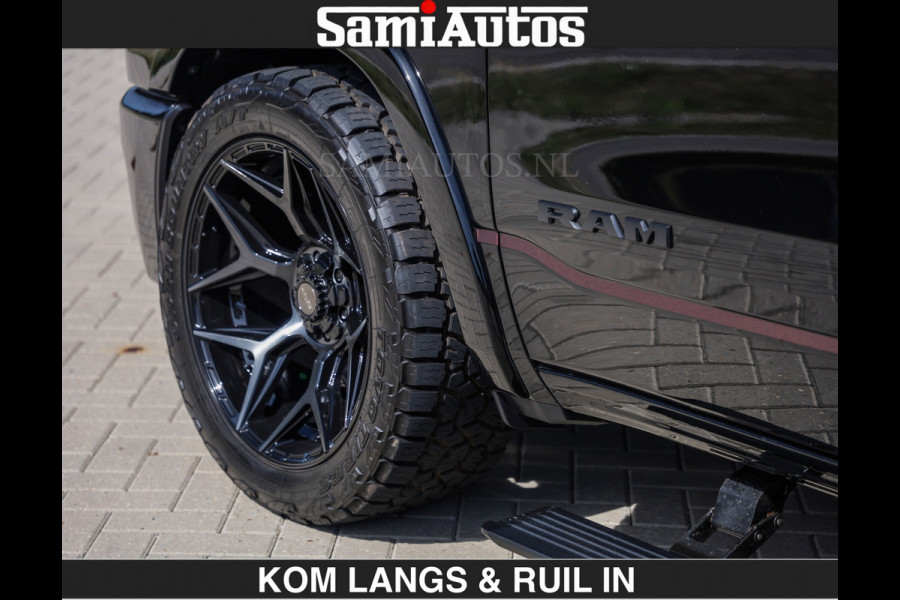 Dodge Ram Limited 540 PK | HUD | LUCHTVERING | MASSAGE | PASSAGIERSSCHERM | De Meest Luxe en Volle Pick-Up in zijn Klasse | Comfortabele Dubbele Cabine met Royale 5 Zitplaatsen | BPM vrij | Nu Leverbaar uit Voorraad | Voorraad Nr 2335 - 5153 | De specialist in Amerikaanse pick‑ups in Nederland en Europa.
