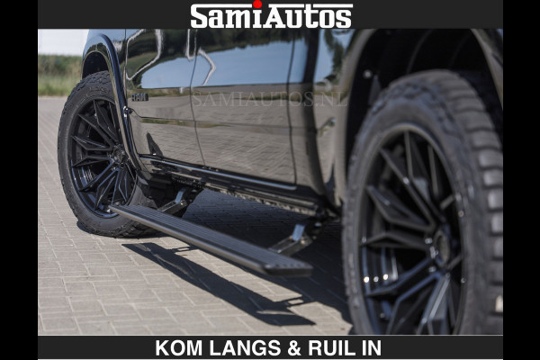 Dodge Ram Limited Night H.O 540HP 706Nm | Massage + Full Option | De Meest Luxe en Volle Pick-Up in zijn Klasse | Comfortabele Dubbele Cabine met Royale 5 Zitplaatsen | BPM vrij | Nu Leverbaar uit Voorraad | Voorraad Nr 2356 - 0990 | De specialist in Amerikaanse pick‑ups in Nederland en Europa.