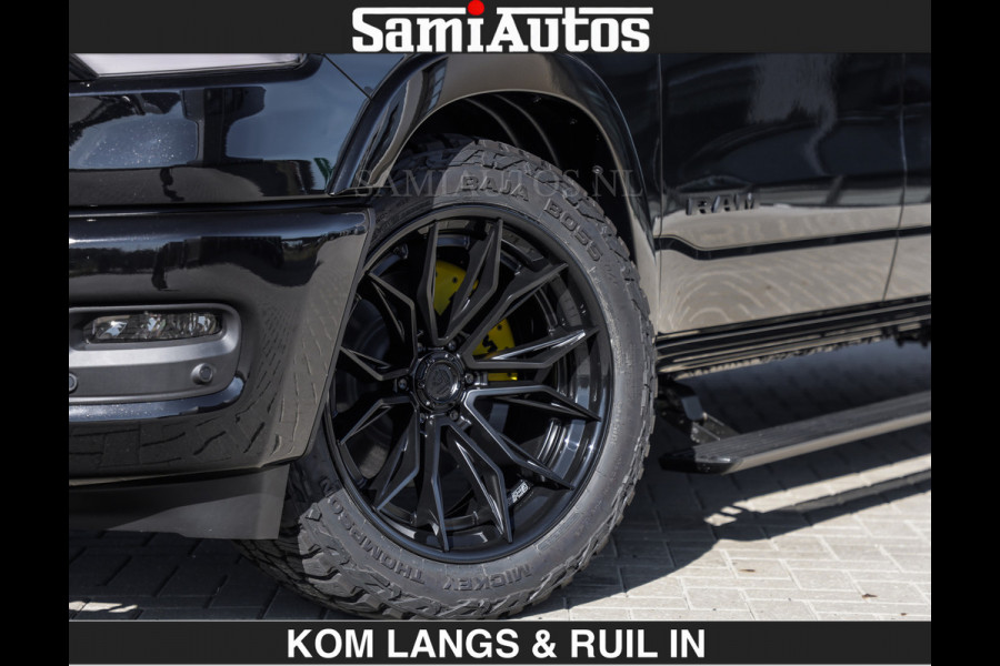 Dodge Ram Limited Night H.O 540HP 706Nm | Massage + Full Option | De Meest Luxe en Volle Pick-Up in zijn Klasse | Comfortabele Dubbele Cabine met Royale 5 Zitplaatsen | BPM vrij | Nu Leverbaar uit Voorraad | Voorraad Nr 2356 - 0990 | De specialist in Amerikaanse pick‑ups in Nederland en Europa.