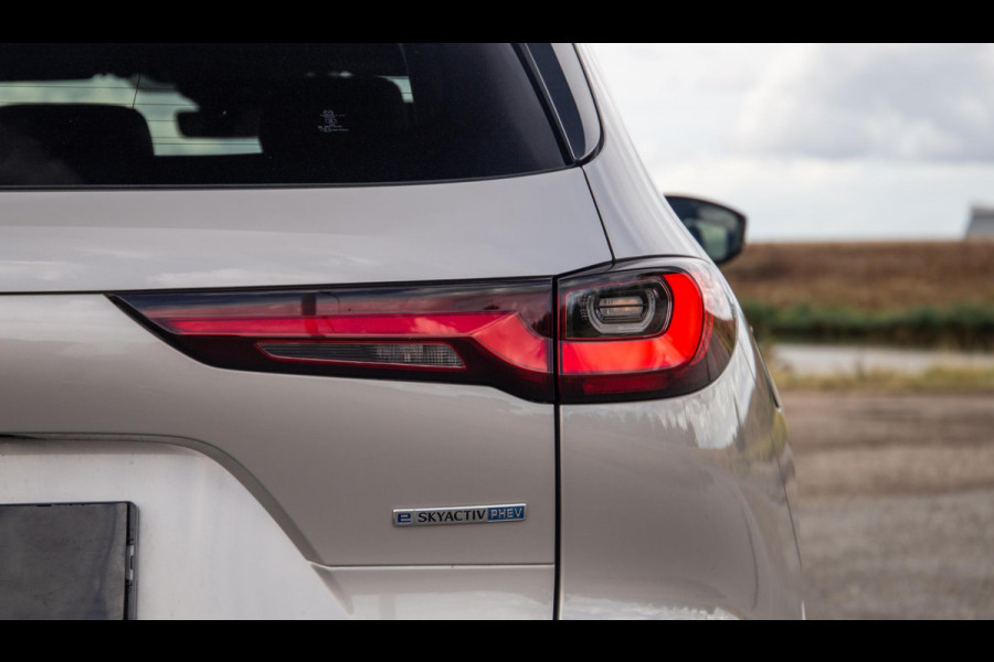 Mazda CX-60 2.5 e-SkyActiv PHEV Homura Plus 360 CAMERA / TREKHAAK / STOELVERWARMING + KOELING / CARPLAY / ADAPTIVE CRUISE