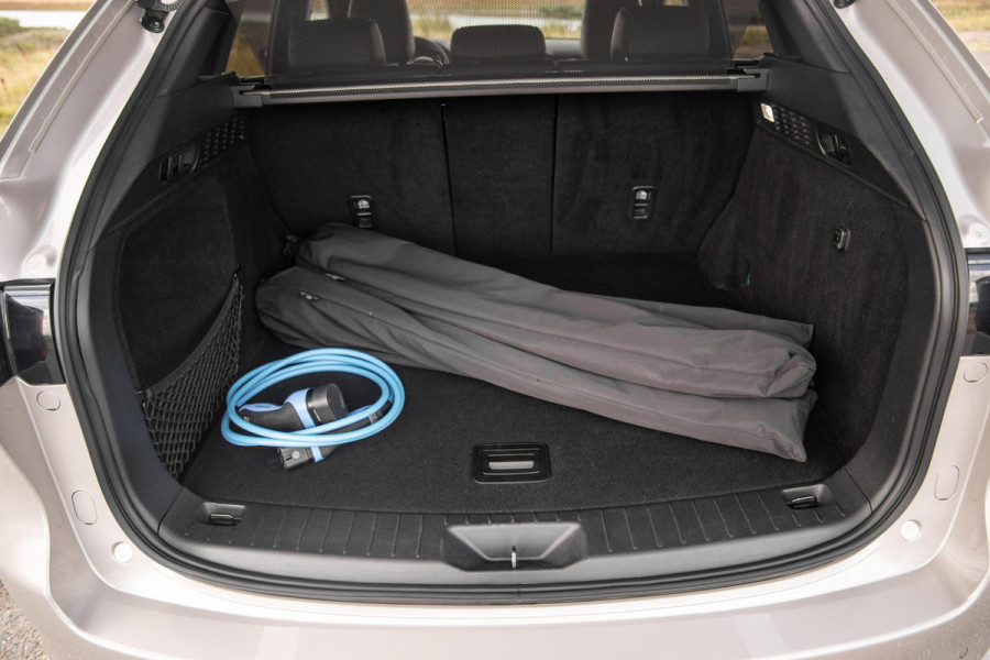 Mazda CX-60 2.5 e-SkyActiv PHEV Homura Plus 360 CAMERA / TREKHAAK / STOELVERWARMING + KOELING / CARPLAY / ADAPTIVE CRUISE