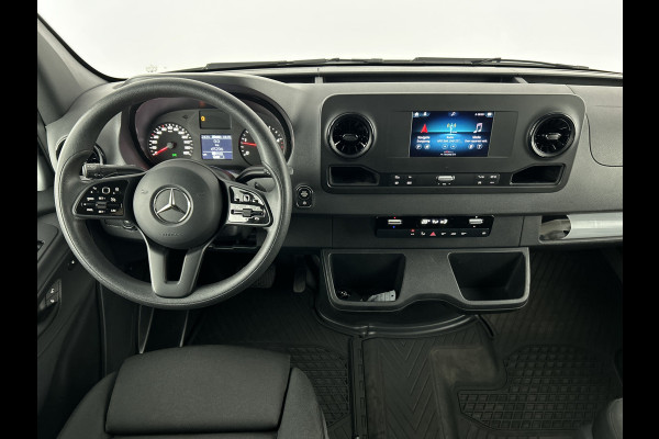 Mercedes-Benz Sprinter 317 CDI L2H1 DC AUT | MBUX | NAV | trekhaak