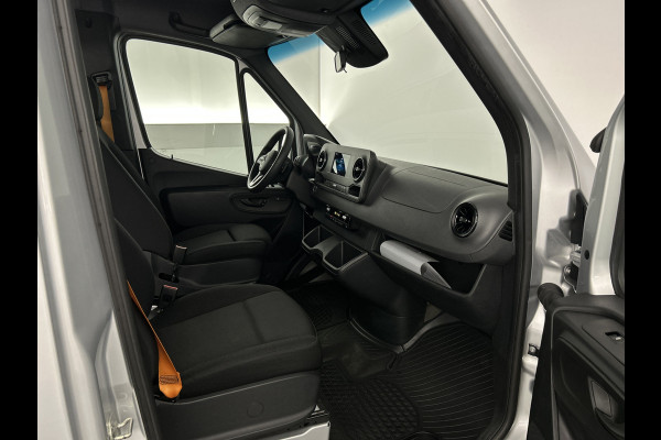 Mercedes-Benz Sprinter 317 CDI L2H1 DC AUT | MBUX | NAV | trekhaak