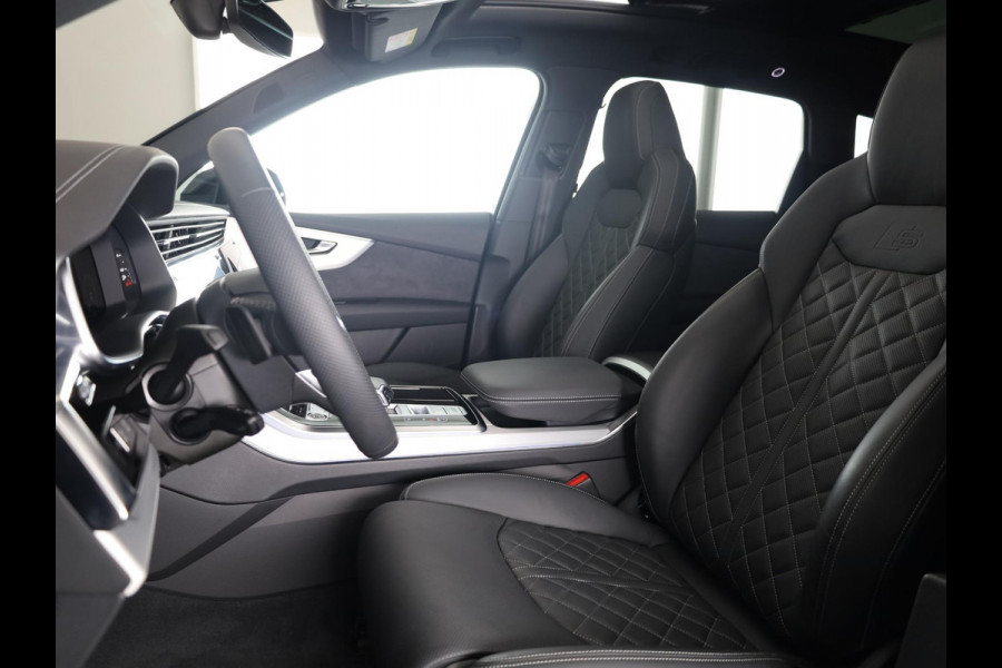 Audi Q7 55 TFSI e quattro Pro Line S 394 pk S-tronic | Verlengde garantie | Navigatie | Panoramadak | Elektr. trekhaak | Laserlicht | Luchtvering | Lederen bekleding | B&O Soundsystem | Vierwielbesturing |