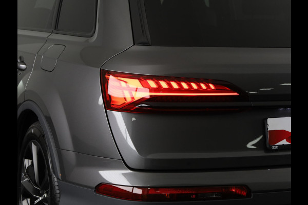 Audi Q7 55 TFSI e quattro Pro Line S 394 pk S-tronic | Verlengde garantie | Navigatie | Panoramadak | Elektr. trekhaak | Laserlicht | Luchtvering | Lederen bekleding | B&O Soundsystem | Vierwielbesturing |