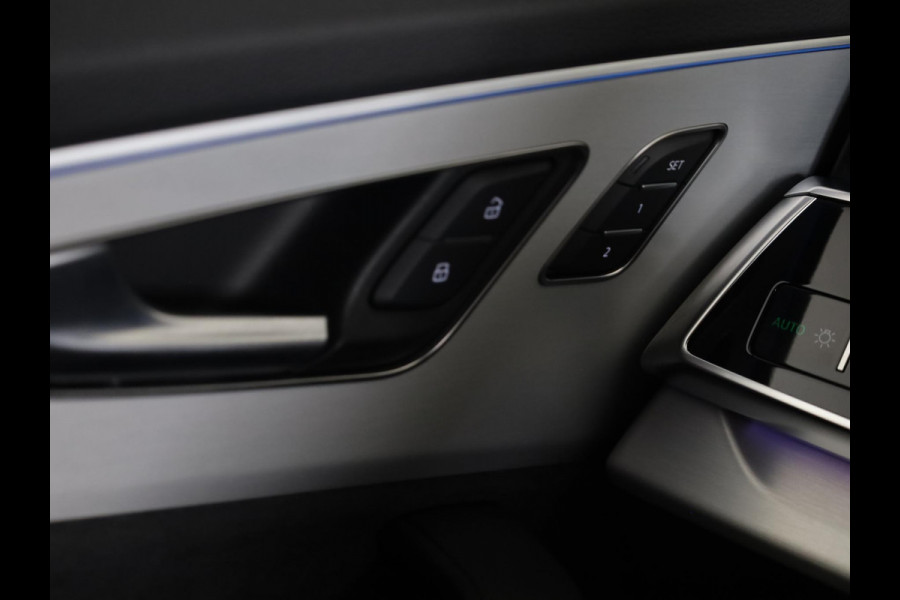 Audi Q7 55 TFSI e quattro Pro Line S 394 pk S-tronic | Verlengde garantie | Navigatie | Panoramadak | Elektr. trekhaak | Laserlicht | Luchtvering | Lederen bekleding | B&O Soundsystem | Vierwielbesturing |