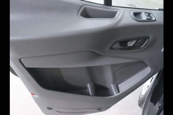 Ford Transit 290 2.0 TDCI L2H2 Trend Airco Navigatie Bluetooth Camera Cruise Control Trekhaak