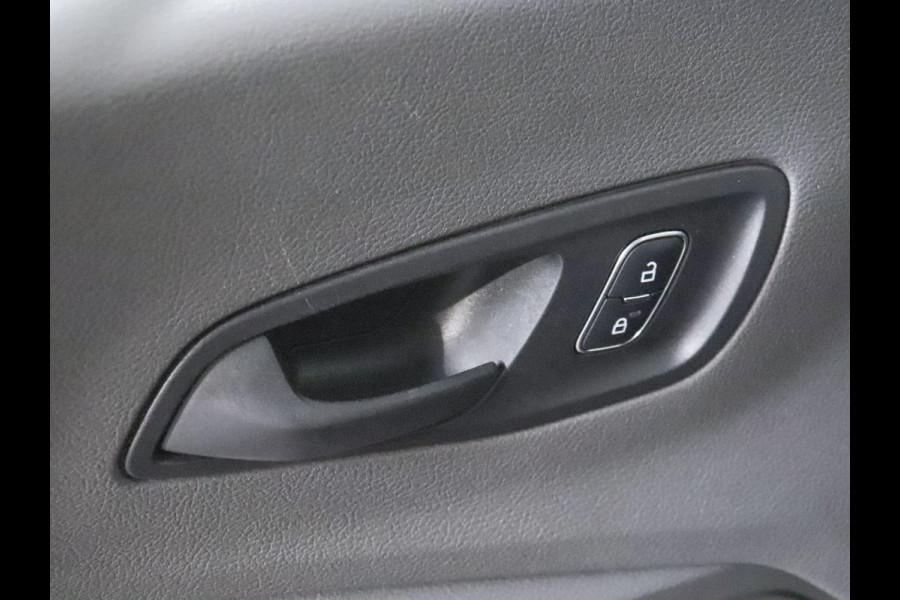 Ford Transit 290 2.0 TDCI L2H2 Trend Airco Navigatie Bluetooth Camera Cruise Control Trekhaak