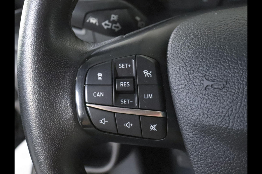 Ford Transit 290 2.0 TDCI L2H2 Trend Airco Navigatie Bluetooth Camera Cruise Control Trekhaak