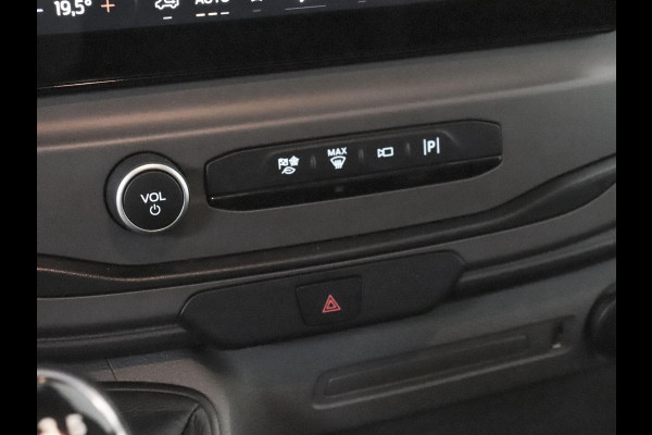 Ford Transit 290 2.0 TDCI L2H2 Trend Airco Navigatie Bluetooth Camera Cruise Control Trekhaak