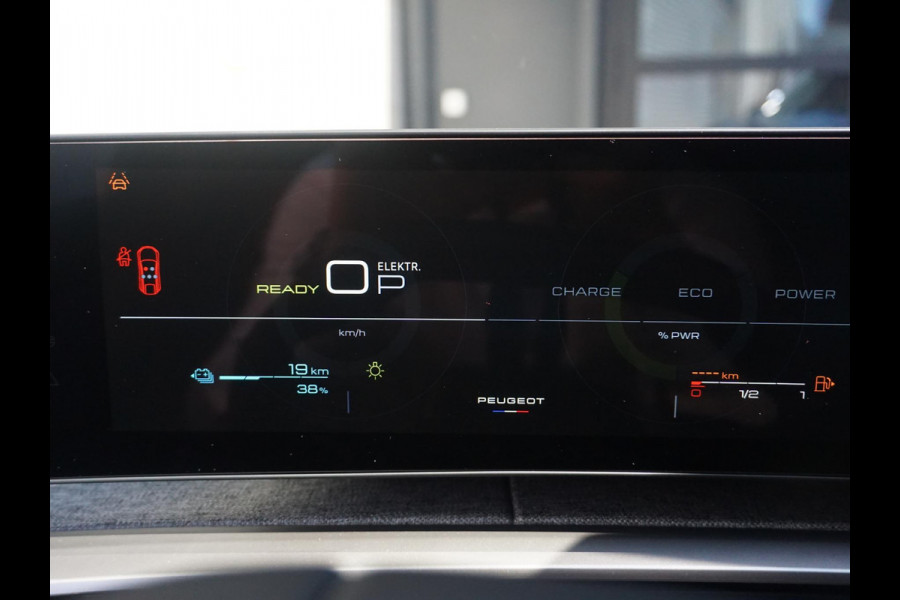 Peugeot 3008 1.6 plug-in Hybrid 225 Allure