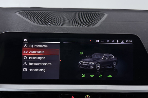 BMW 3-serie 320i High Executive (PANORAMADAK, DEALER ONDERHOUDEN, STUUR-/STOELVERWARMING, SFEERVERLICHTING)