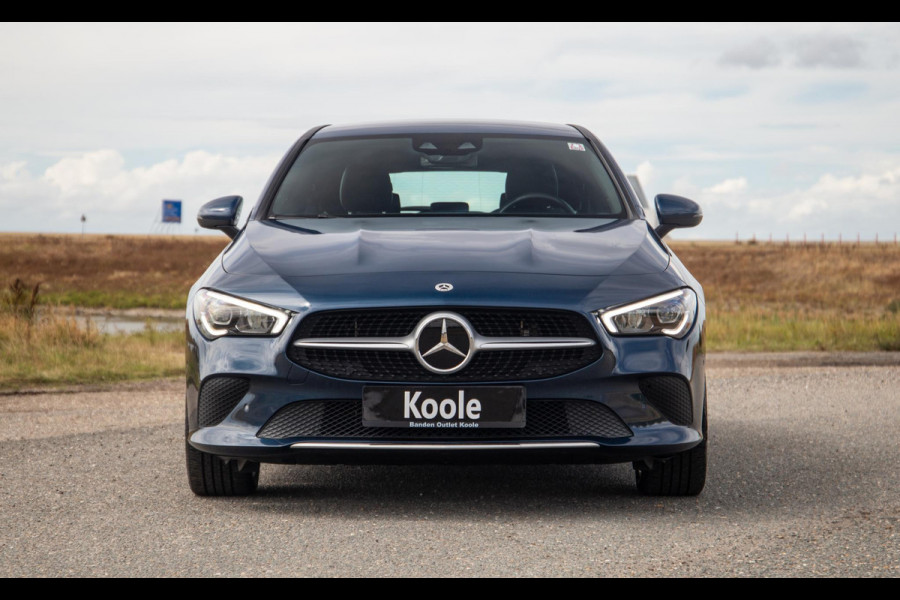 Mercedes-Benz CLA-Klasse Shooting Brake 250 e Business Solution CARPLAY / TREKHAAK / AMBIENT LIGHTING / CAMERA