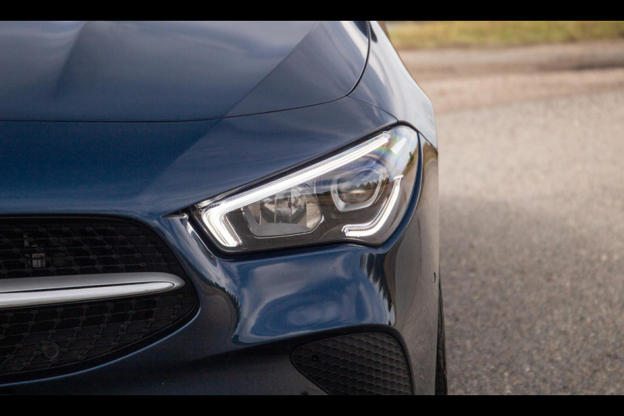 Mercedes-Benz CLA-Klasse Shooting Brake 250 e Business Solution CARPLAY / TREKHAAK / AMBIENT LIGHTING / CAMERA