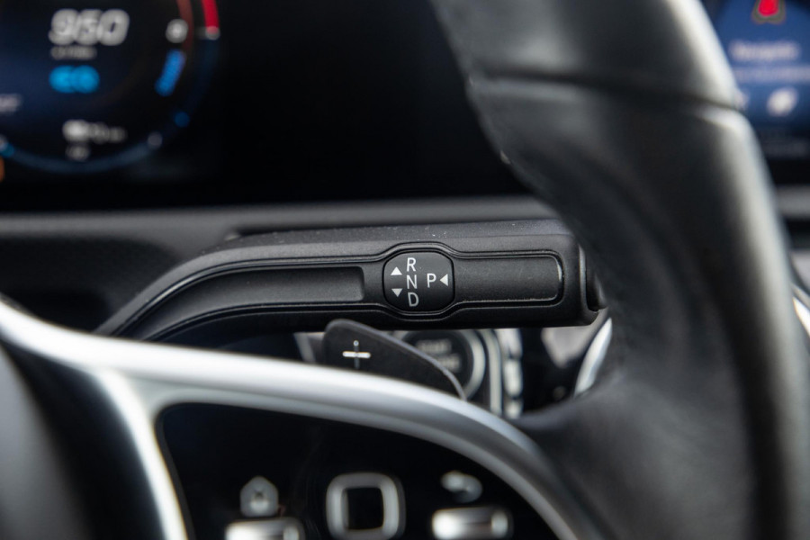 Mercedes-Benz CLA-Klasse Shooting Brake 250 e Business Solution CARPLAY / TREKHAAK / AMBIENT LIGHTING / CAMERA