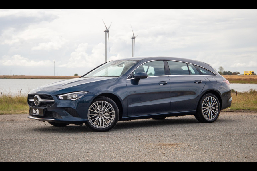 Mercedes-Benz CLA-Klasse Shooting Brake 250 e Business Solution CARPLAY / TREKHAAK / AMBIENT LIGHTING / CAMERA